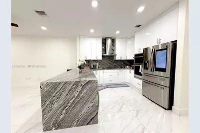 758 NE 34th Ave, Homestead, FL 33033 - Photo 7