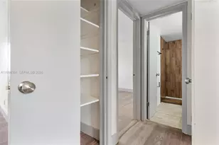 1715 N 16th Ave, Hollywood, FL 33020 - Photo 11