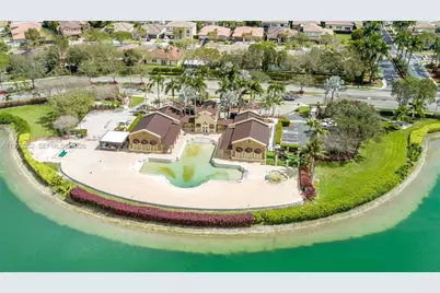 935 NE 33rd Ter #203, Homestead, FL 33033 - Photo 17