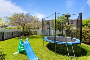 19244 NE 9th Pl, Miami, FL 33179 - Photo 3