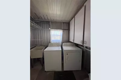 7300 20th St, Florida City, FL 32966 - Photo 9