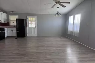 7300 20th St, Florida City, FL 32966 - Photo 11