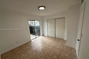 10776 N Kendall Dr, Miami, FL 33176 - Photo 9