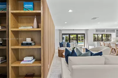 116 W 1st Ct, Miami Beach, FL 33139 - Photo 3