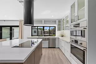 116 W 1st Ct, Miami Beach, FL 33139 - Photo 13