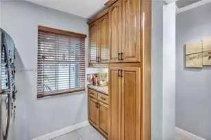 4332 NW 120th Ln, Sunrise, FL 33323 - Photo 15