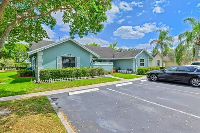 4332 NW 120th Ln, Sunrise, FL 33323 - Photo 21