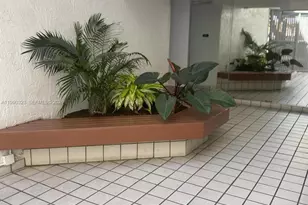 11800 SW 18th St, Miami, FL 33175 - Photo 5