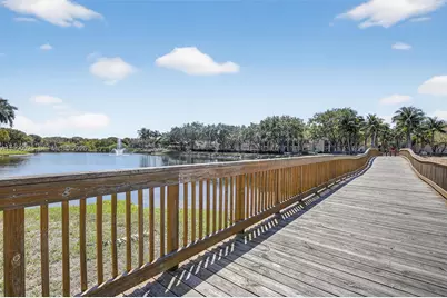 2496 Centergate Dr #301, Miramar, FL 33025 - Photo 33