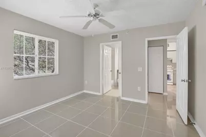2496 Centergate Dr #301, Miramar, FL 33025 - Photo 21