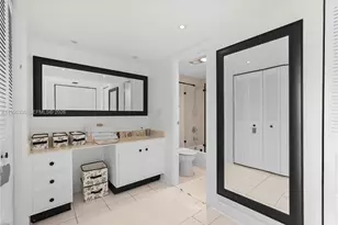 20301 W Country Club Dr, Aventura, FL 33180 - Photo 11