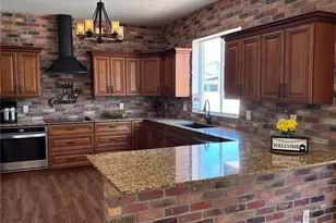 17900 SW 4th Ct, Pembroke Pines, FL 33029 - Photo 9