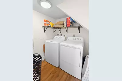 17900 SW 4th Ct, Pembroke Pines, FL 33029 - Photo 15