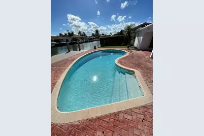 3406 NE 168th St #3406, North Miami Beach, FL 33160 - Photo 21