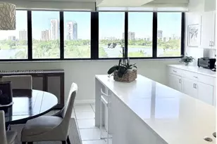 20185 E Country Club Dr, Aventura, FL 33180 - Photo 5