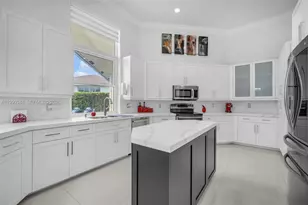 219 Landings Blvd, Weston, FL 33327 - Photo 15