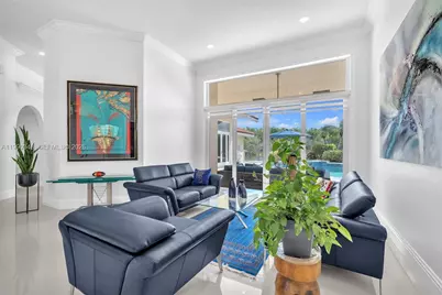 219 Landings Blvd, Weston, FL 33327 - Photo 13