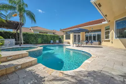 219 Landings Blvd, Weston, FL 33327 - Photo 43