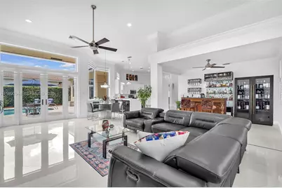 219 Landings Blvd, Weston, FL 33327 - Photo 19