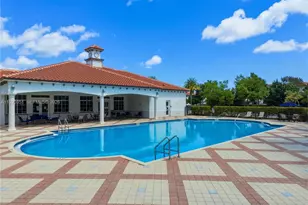 6011 Woods Edge Cir, Riviera Beach, FL 33410 - Photo 33