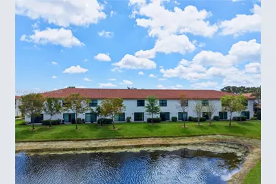 6011 Woods Edge Cir #6011, Riviera Beach, FL 33410 - Photo 29