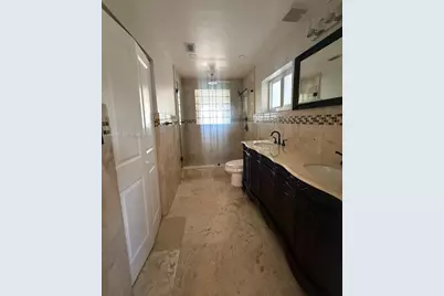 281 W 17th St #281, Hialeah, FL 33010 - Photo 13