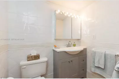 2625 Collins Av #1403, Miami Beach, FL 33140 - Photo 19