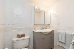 2625 Collins Ave, Miami Beach, FL 33140 - Photo 19