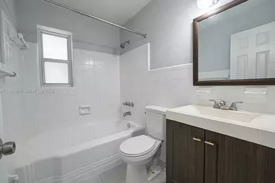 655 SW 6th St, Hallandale Beach, FL 33009 - Photo 5