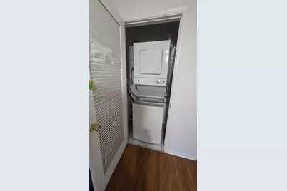 609 NE 6th Ct #D, Boynton Beach, FL 33435 - Photo 7