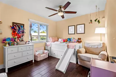 10310 SW 128th Ave, Miami, FL 33186 - Photo 15