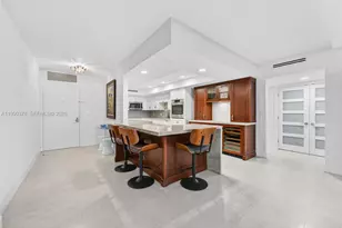 3725 S Ocean Dr, Hollywood, FL 33019 - Photo 7