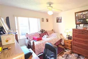 20317 NW 33rd Ave, Miami Gardens, FL 33056 - Photo 7