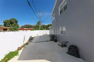 3811 SW 47th Ave, West Park, FL 33023 - Photo 45