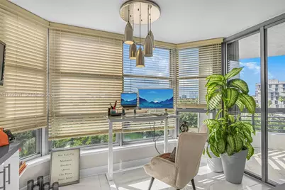 3500 Mystic Pointe Dr #604, Aventura, FL 33180 - Photo 13