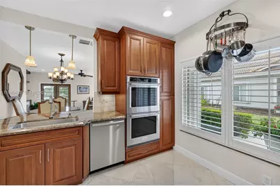 1012 SW 42nd Ave, Deerfield Beach, FL 33442 - Photo 17