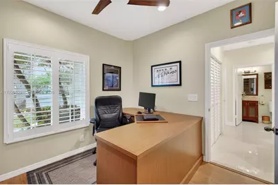 1012 SW 42nd Ave, Deerfield Beach, FL 33442 - Photo 35