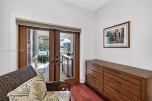 1012 SW 42nd Ave, Deerfield Beach, FL 33442 - Photo 23