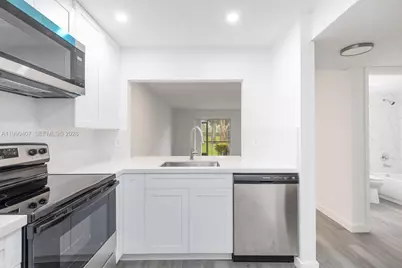 10330 NW 8th St #104, Pembroke Pines, FL 33026 - Photo 1