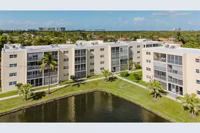 424 SE 10th St #204, Dania Beach, FL 33004 - Photo 59
