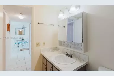 424 SE 10th St #204, Dania Beach, FL 33004 - Photo 41