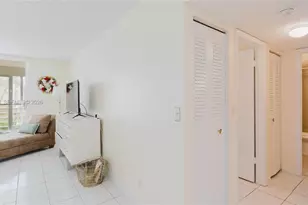 424 SE 10th St, Dania Beach, FL 33004 - Photo 23