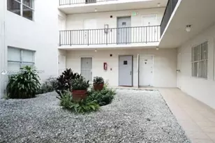 5501 NW 7th St, Miami, FL 33126 - Photo 11