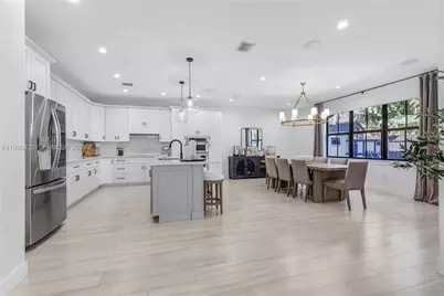 2775 SW 101st Ct, Miami, FL 33165 - Photo 7