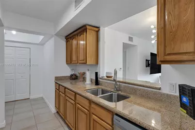 4242 NW 2nd St #807, Miami, FL 33126 - Photo 13