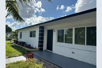 2458 Plunkett St, Hollywood, FL 33020 - Photo 3