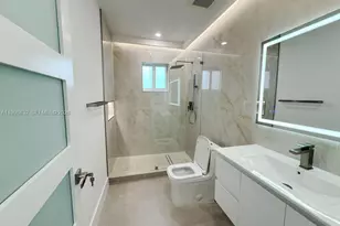 588 Palmetto Dr, Miami Springs, FL 33166 - Photo 25