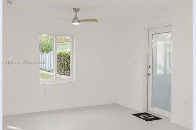 588 Palmetto Dr, Miami Springs, FL 33166 - Photo 19