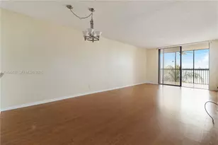 110 Lake Emerald Dr, Oakland Park, FL 33309 - Photo 3