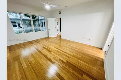 960 Bay Dr #912, Miami Beach, FL 33141 - Photo 9